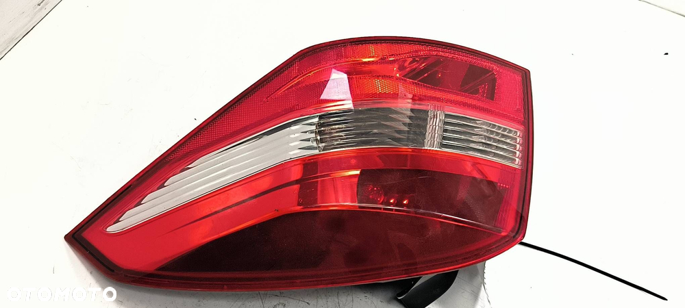 LAMPA PRAWA TYŁ RENAULT LAGUNA III - 3