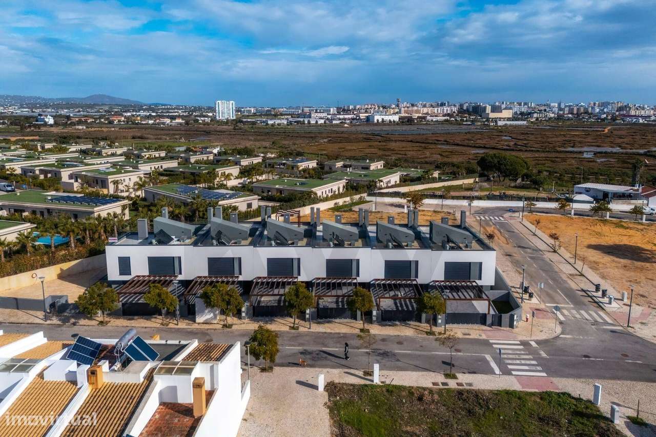 Ria Terraces – Moradia Nova T4 em Faro | Montenegro - Grande imagem: 3/60