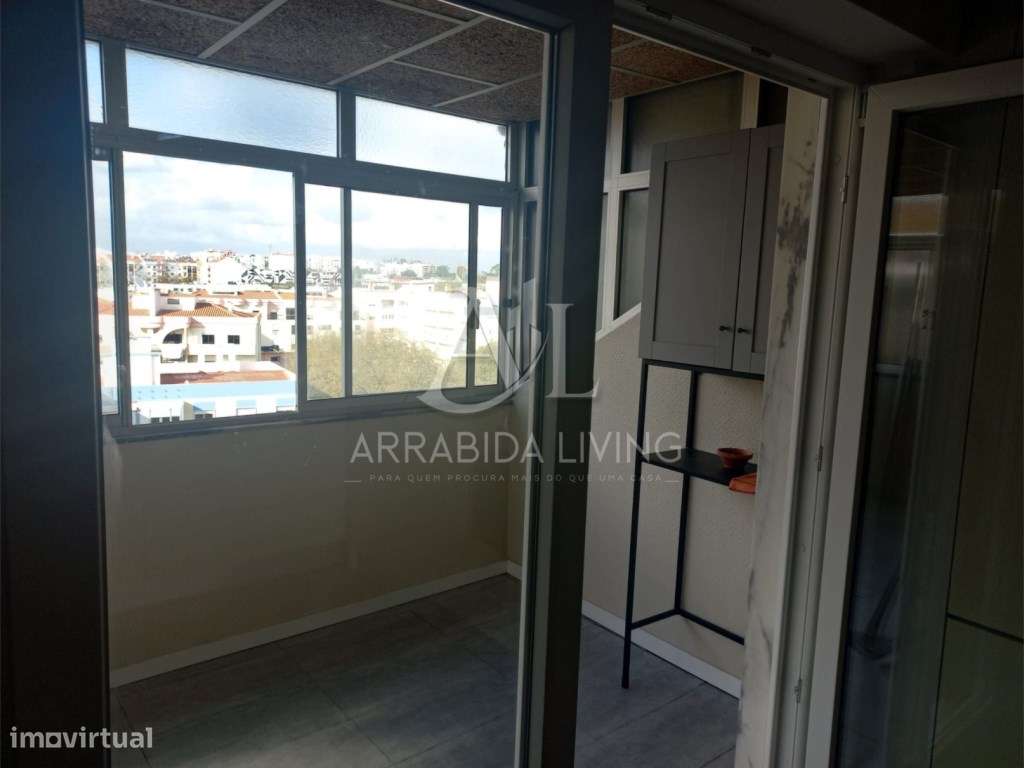 T2 - c/ 2 terraços - Pinheirinhos-13