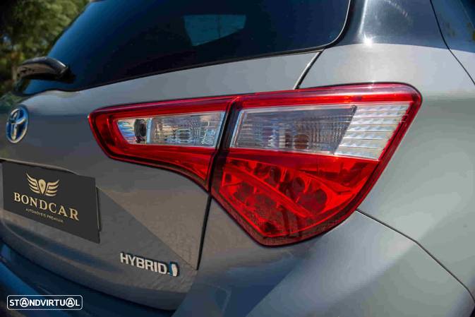 Toyota Yaris 1.5 HSD Exclusive - 8