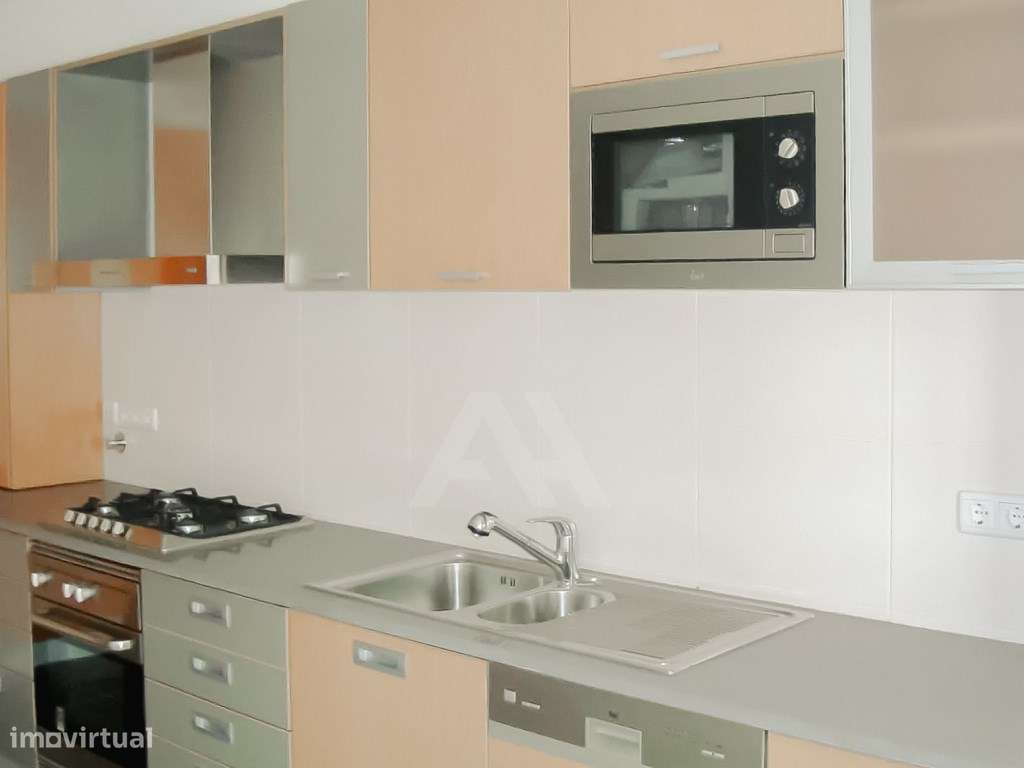 Apartamento T3 em S. Domingos de Rana com Estacionamento - Grande imagem: 5/14