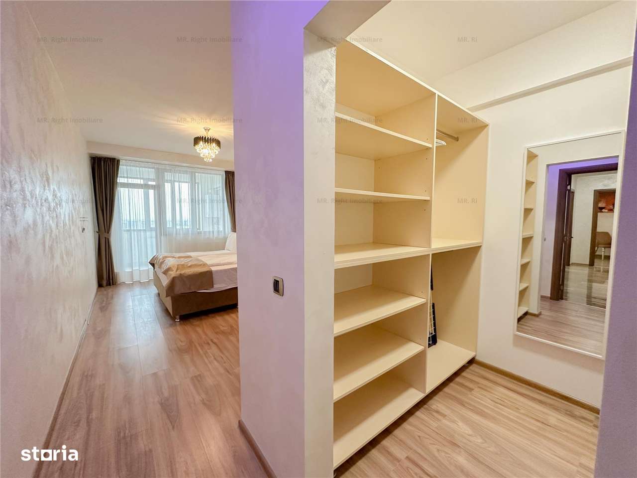 Apartament 3 camere | 2 balcoane | Priveliste si parcare | Tractorul - Imagine principală: 4/12