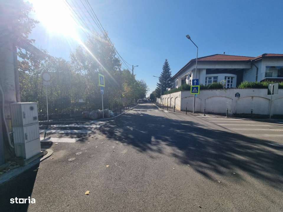 Loturi teren 500-1000 mp Strada Nuferilor / Petrom City-0