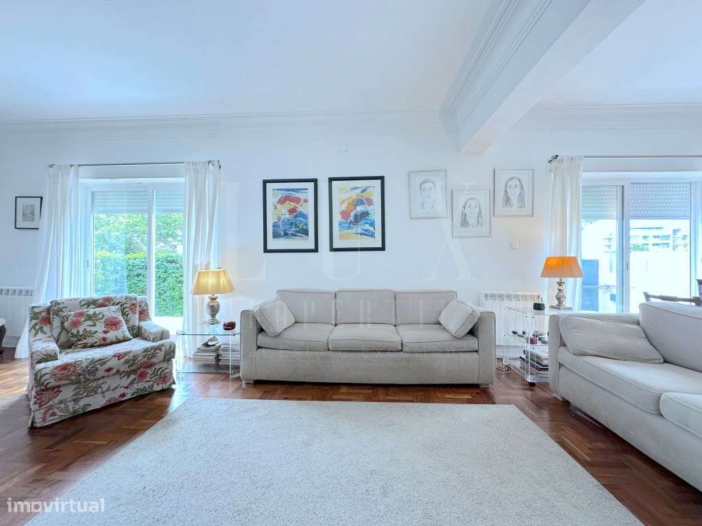 MORADIA DE CHARME EM LOCALIZAÇÃO NOBRE DE CASCAIS-8