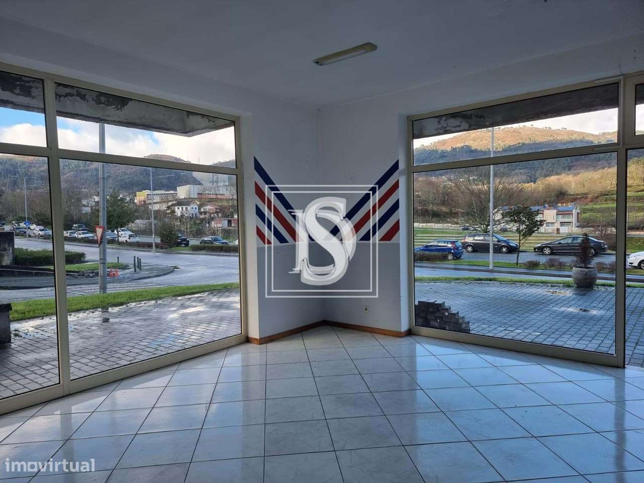Loja Não definido em Vieira do Minho-11