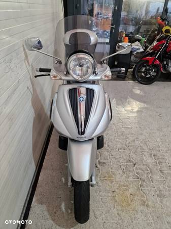 Piaggio Beverly - 15