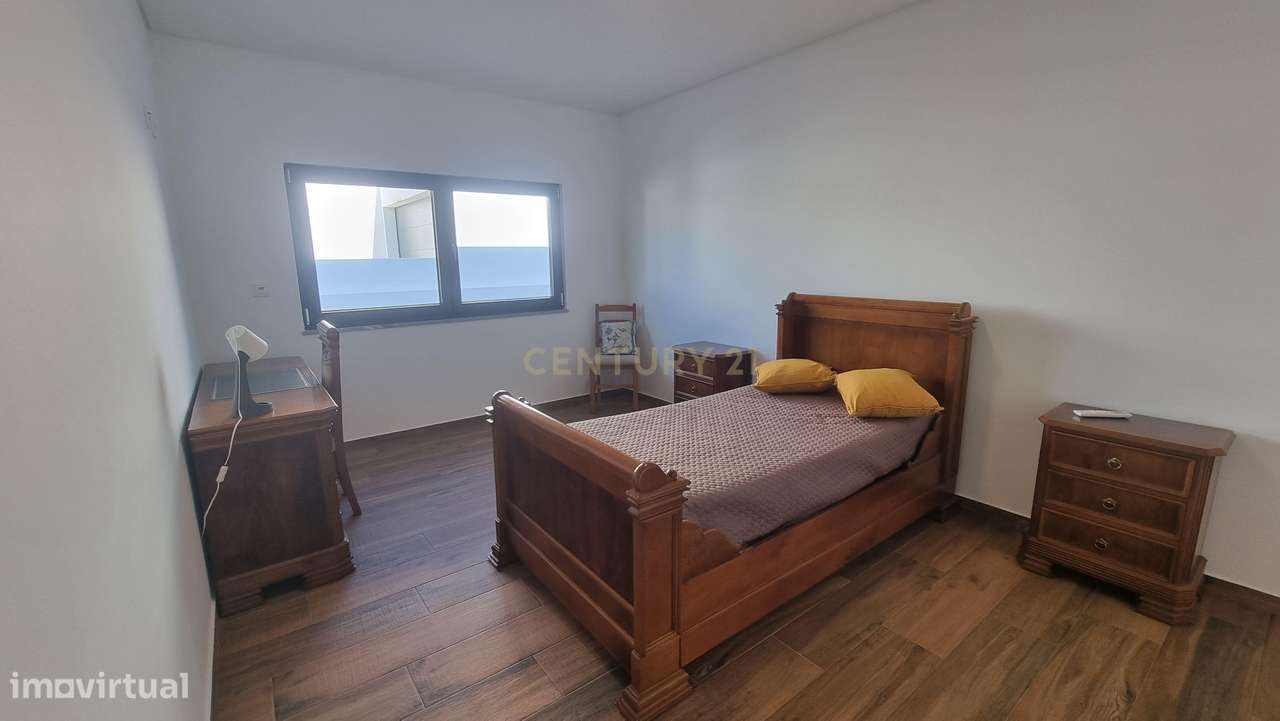 Moradia isolada T4 Jardins de Santiago - Setúbal-17