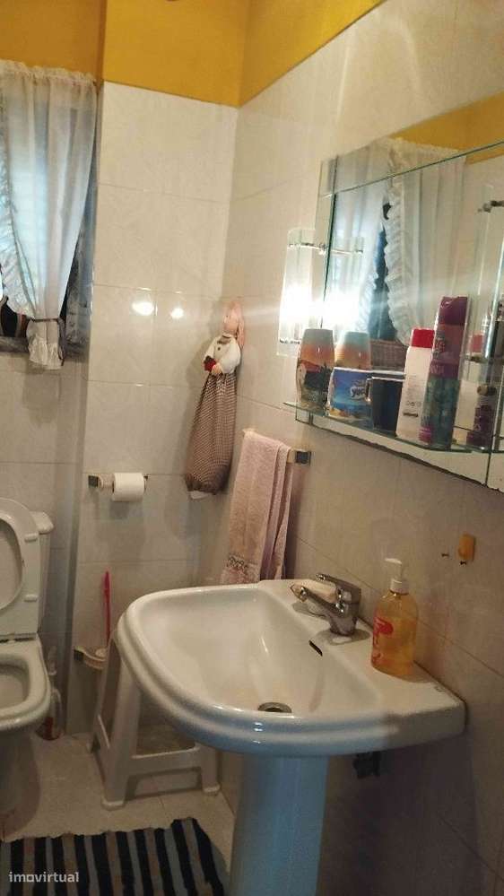 Moradia T5 na Quinta do Conde-13