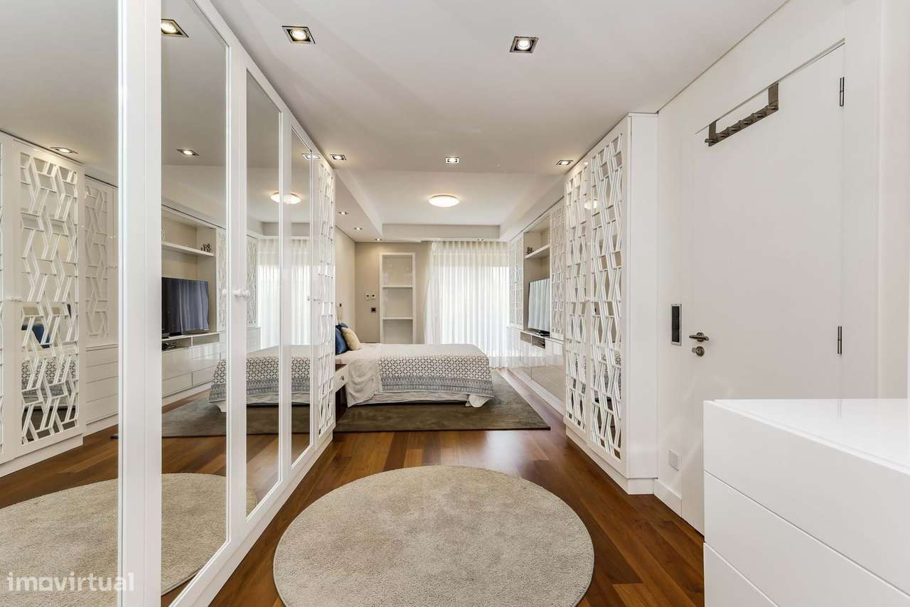 Moradia T5 de Luxo no Estoril — Exclusividade, Conforto e Estilo de Vi-18