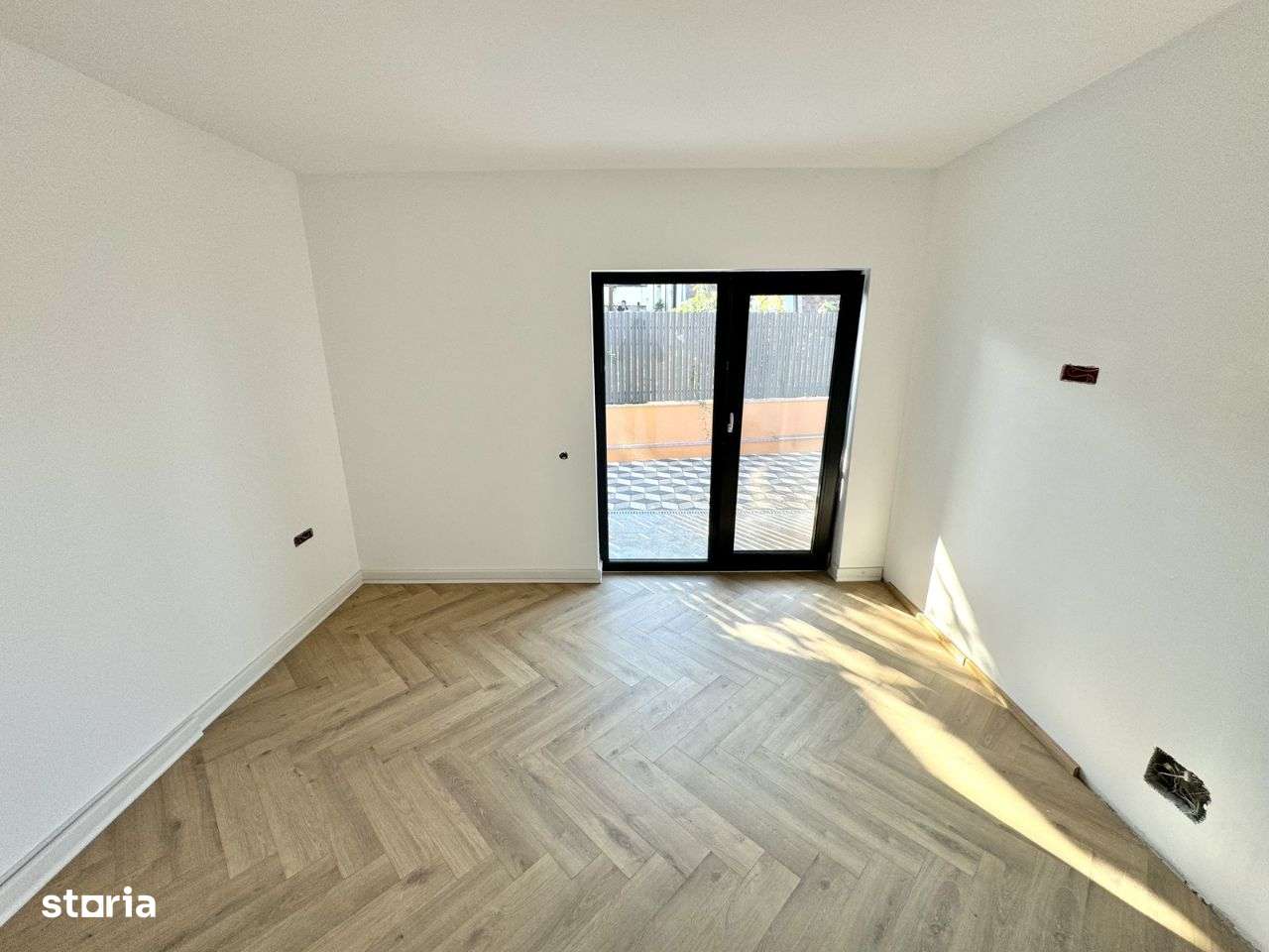 Deosebit! 500 mp teren! 140 mp utili+BECI! Incalz. pard.! Vila Tomesti - Imagine principală: 5/11