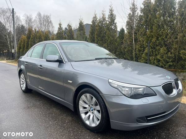 BMW Seria 5 530d - 14