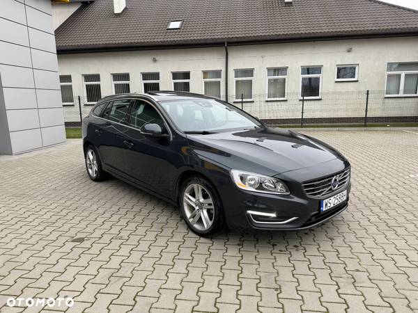 Volvo V60 - 1