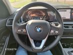 BMW Seria 3 330i xDrive - 40