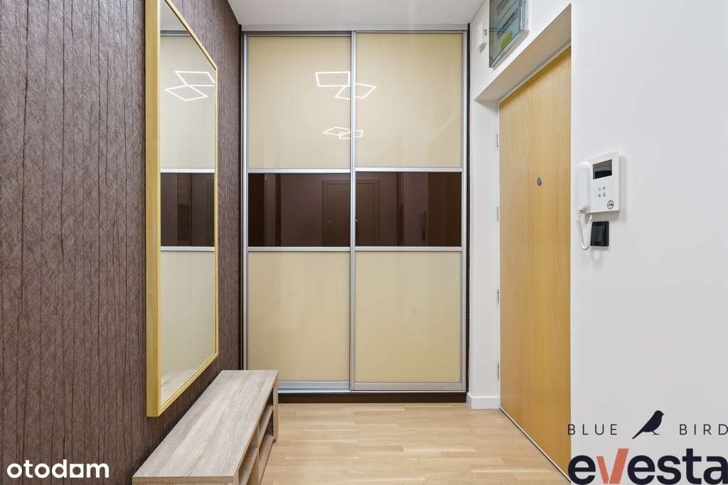 Rezydencja Tumska | winda |2 pokoje| obok Rynek-8