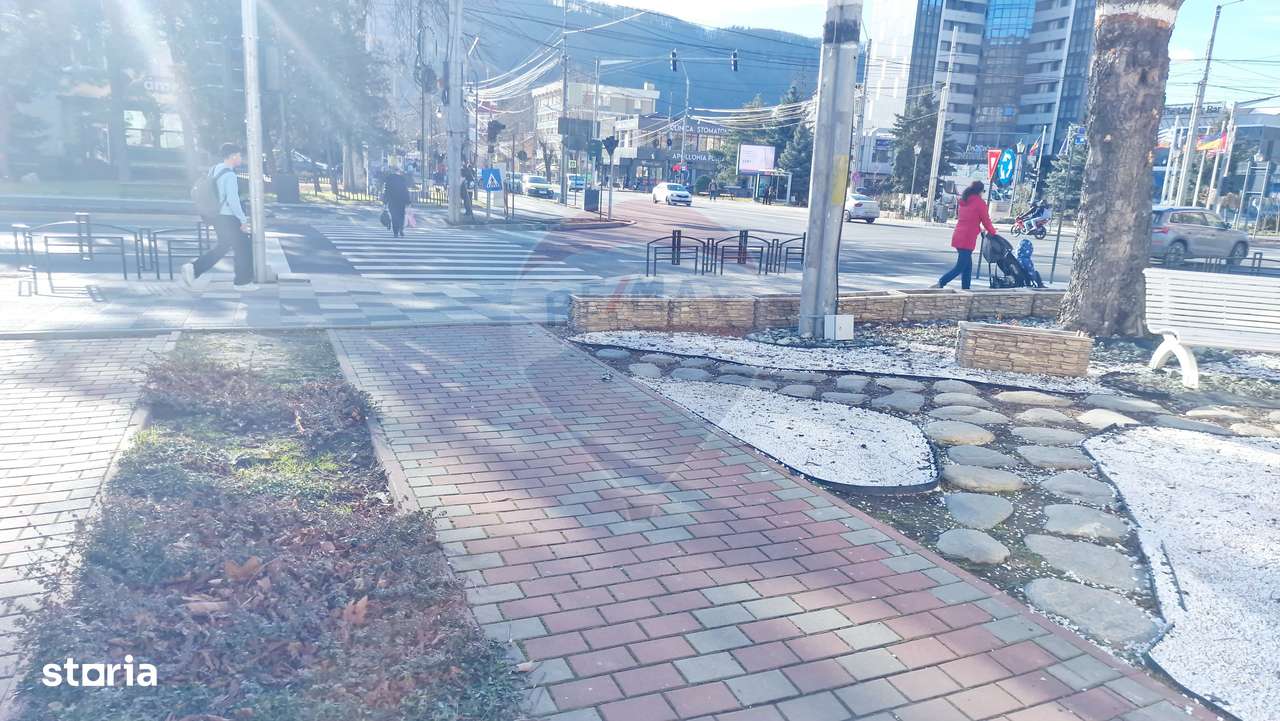 Spațiu comercial de vânzare în zona Central - Imagine principală: 5/20