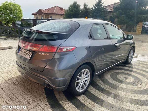 Honda Civic 1.8 Sport - 2