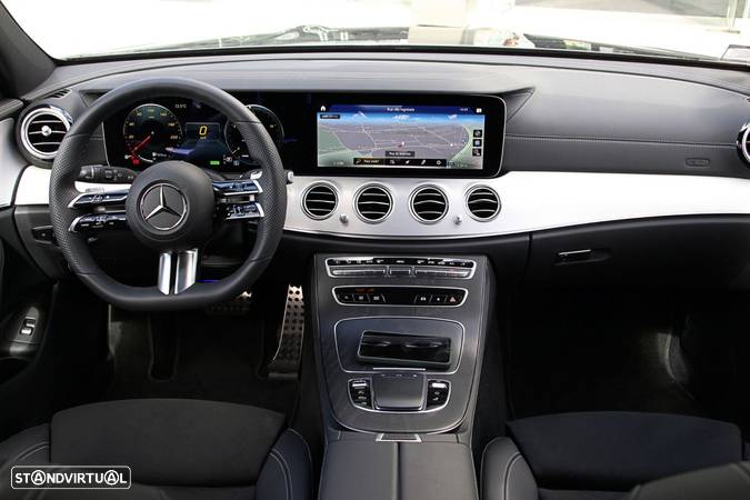 Mercedes-Benz E 220 d AMG Line - 12