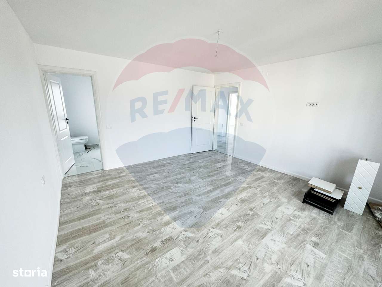 Buftea - Vilă nouă cu 5 camere, 3 băi, 141 mp utili, finisaje premium-10