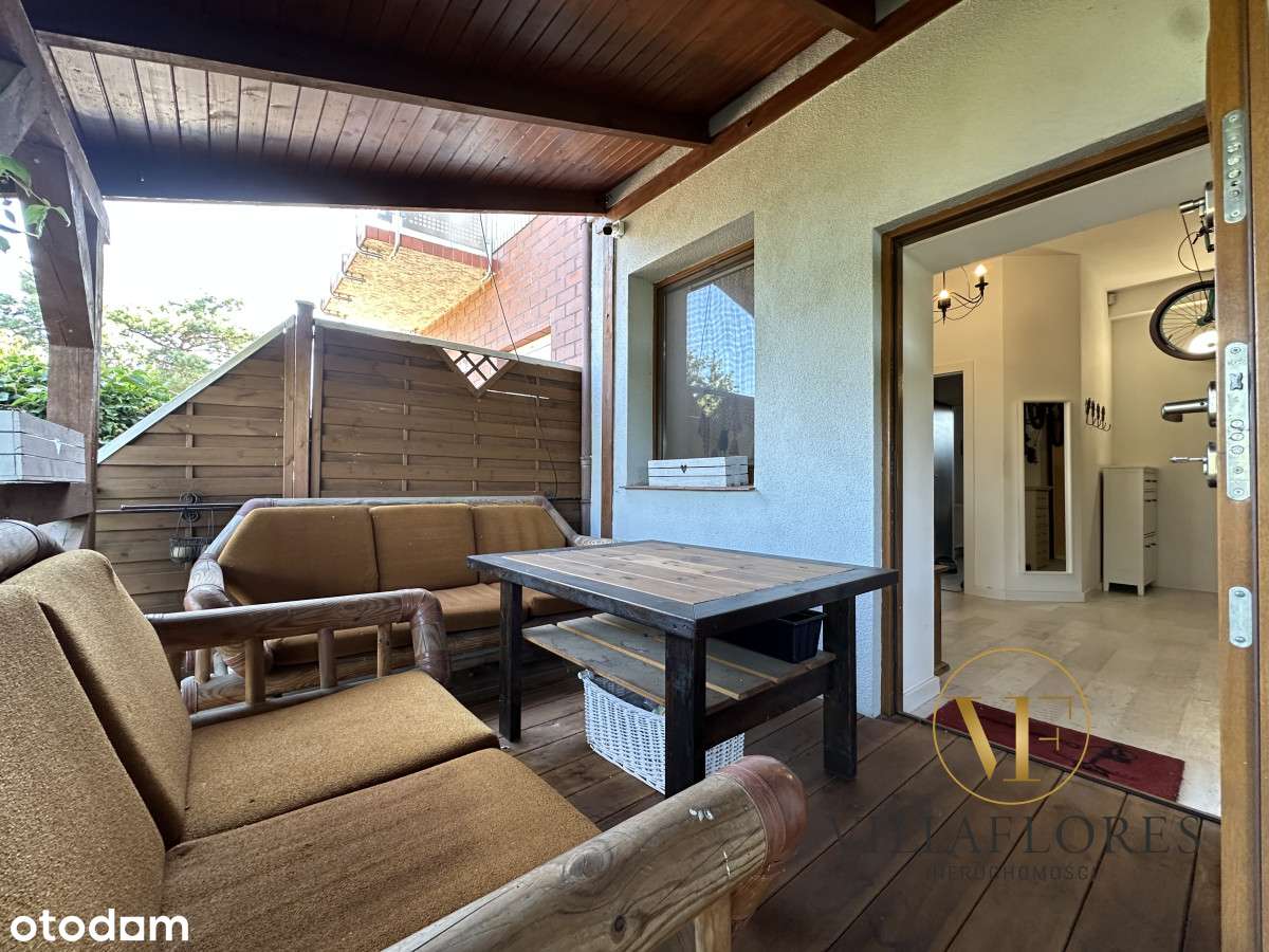 Budynek mieszkalno-usługowy w zab. szeregowej-18