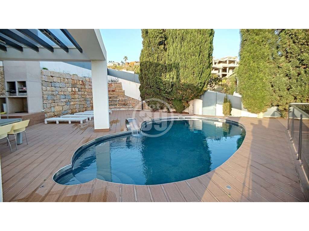 Moradia Deslumbrante com Vista Mar, piscina e garagem - Marina de A...-12