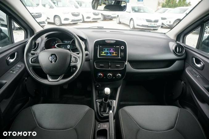 Renault Clio - 12