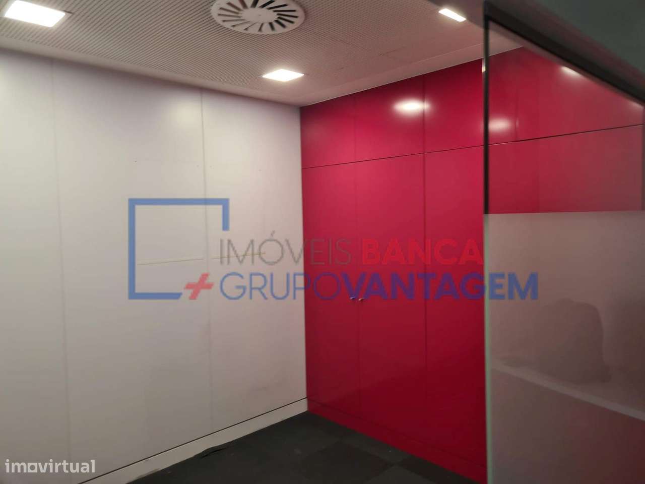 Loja - Malvarosa - Alverca do Ribatejo - Grande imagem: 4/15