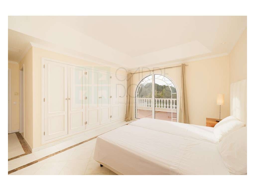 Moradia V4 inserida no campo de Golfe, Vale de Lobo, Algarve-52