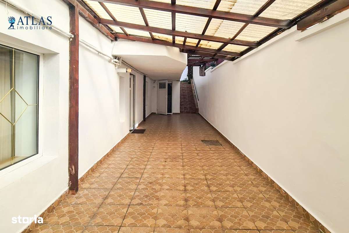 Casa 4 camere, Scheii Brasovului, terasa, pret exceptional, acces auto - Imagine principală: 3/20