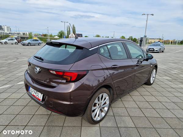 Opel Astra V 1.4 T Enjoy - 4