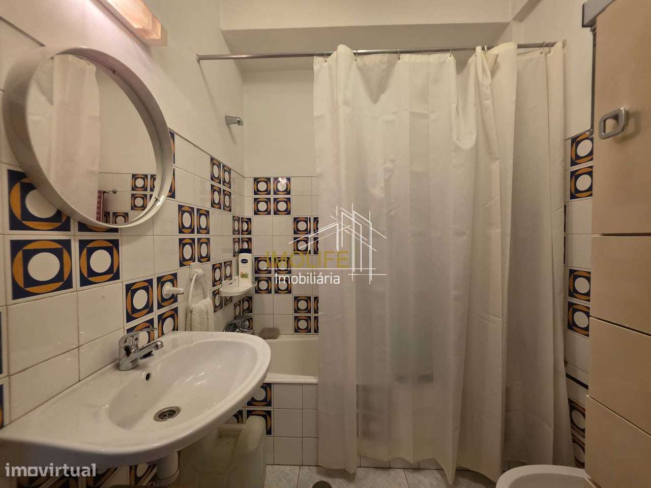 Apartamento T2 em odivelas com vista desafogada-8