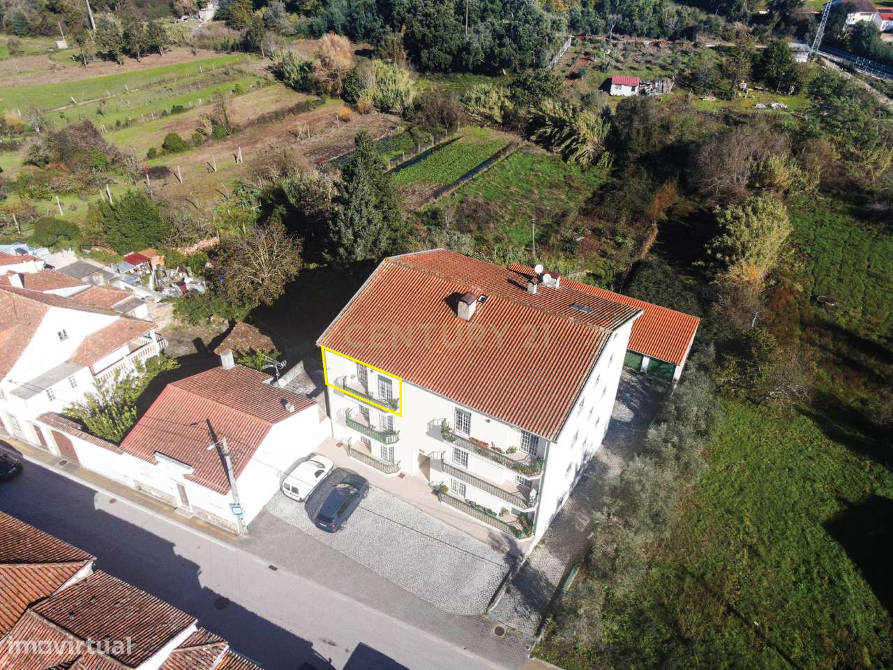 Apartamento T3 - Duplex - C/ garagem-30