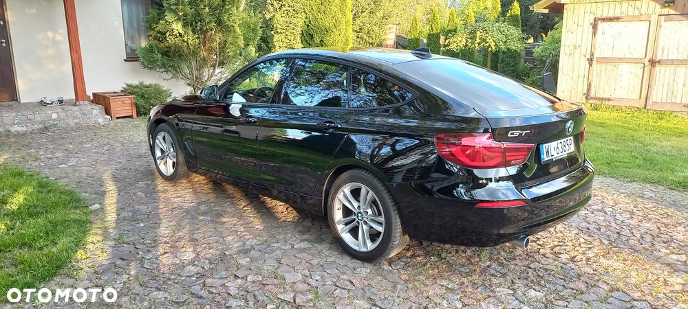 BMW 3GT 318d Business Edition - 3