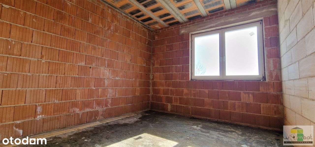 Dom z dużą działką w stanie surowym zamkniętym-18