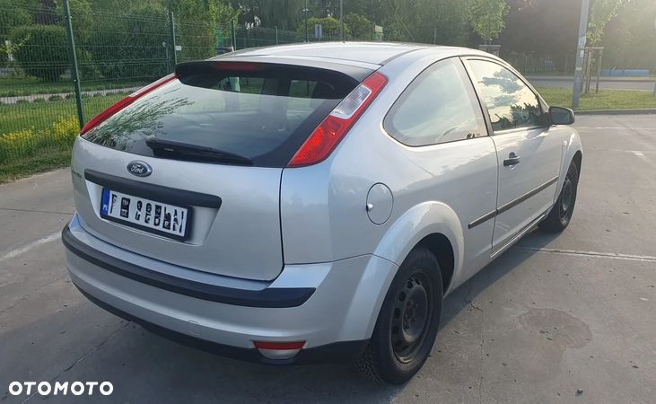 Ford Focus 1.4 Trend - 1