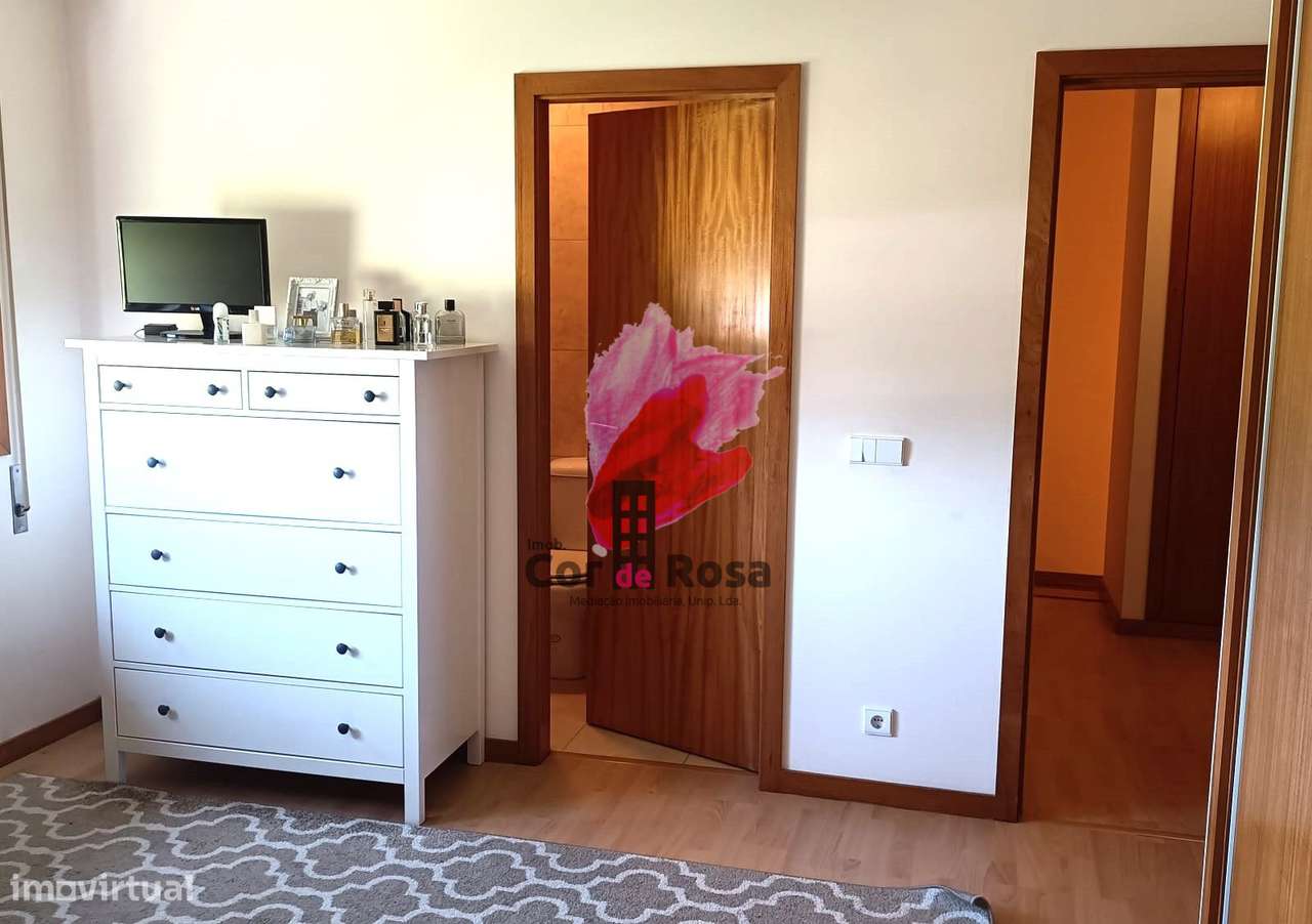 Moradia Geminada tipo T3 – Fareja-16