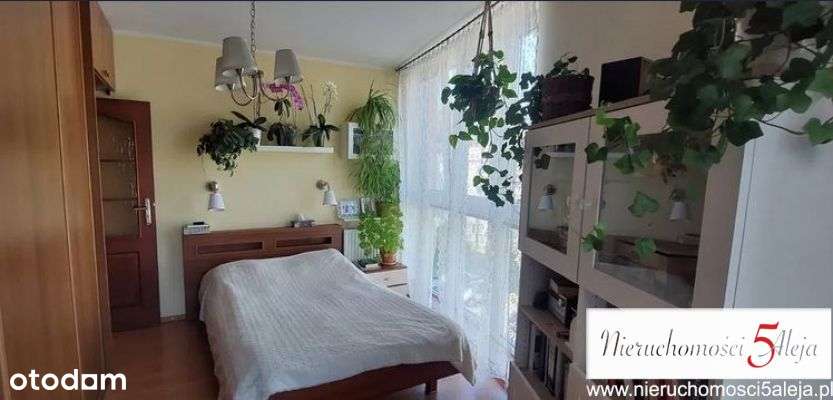 3 pok ul Naramowicka 2003 miejsce postojowe