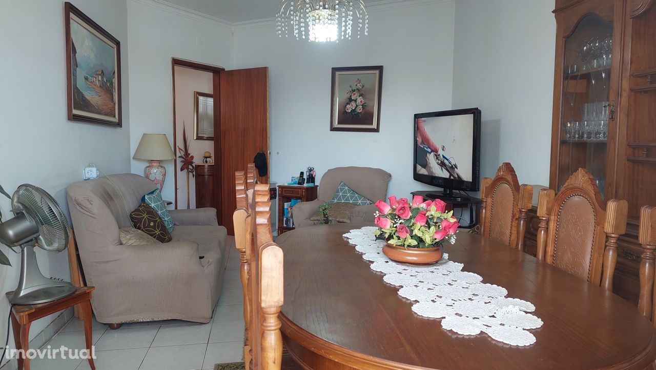 Apartamento T2 no centro de Loulé