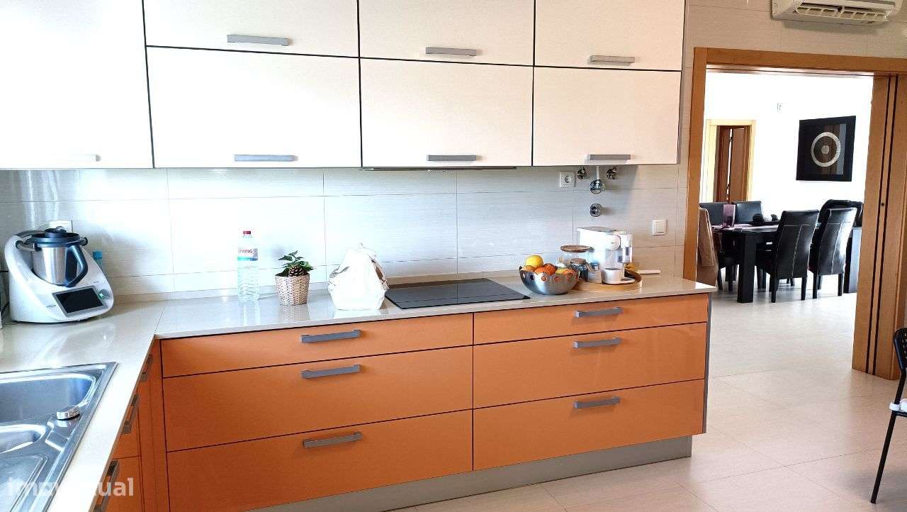 Moradia térrea isolada T4+1 | Piscina | Logradouro-14