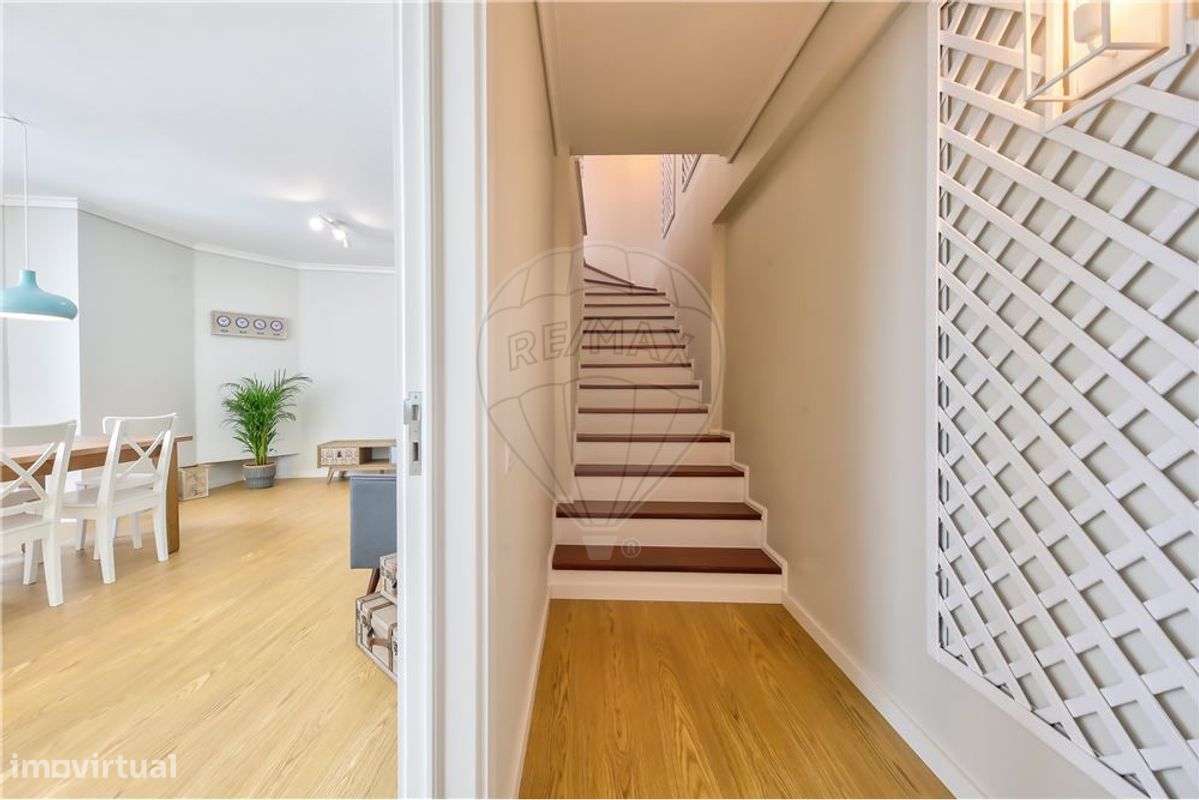 Apartamento T4 para venda no centro de Aveiro-10