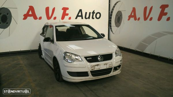 Para Peças Volkswagen Polo (9N_) - 2