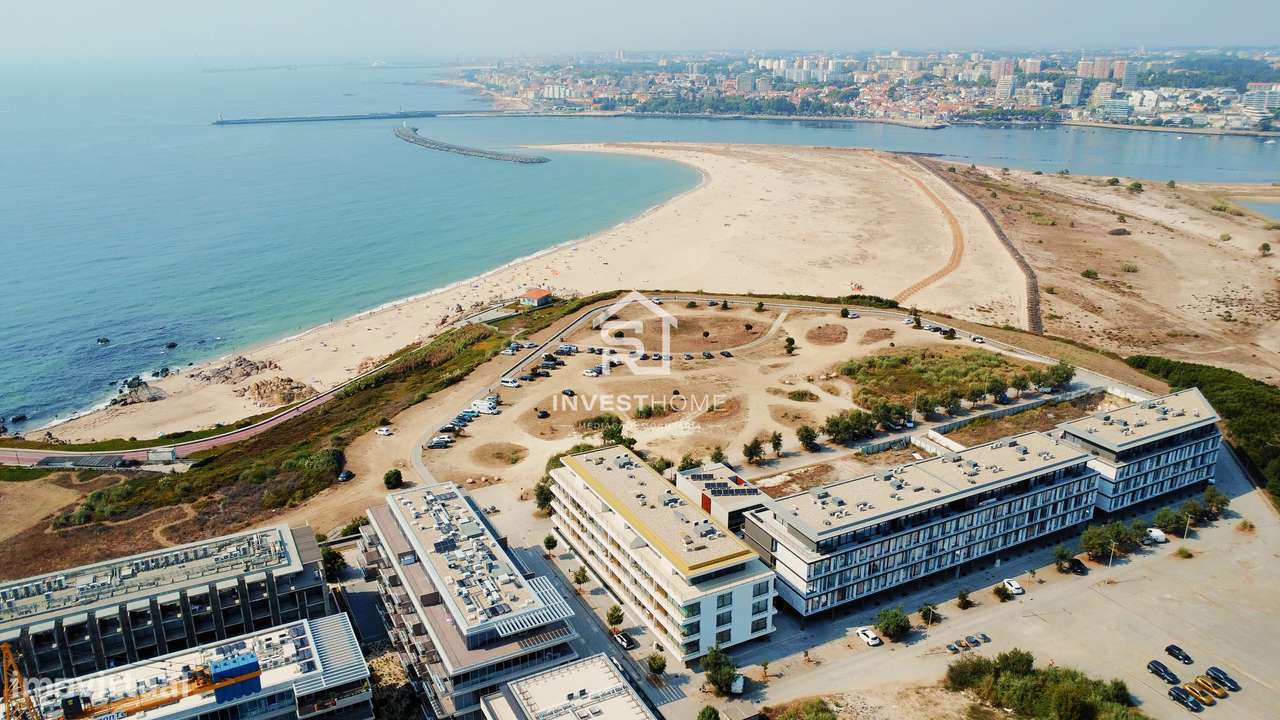 Apartamento T2 | Vistas Mar | Varandas| 2 Lug Garagem-12