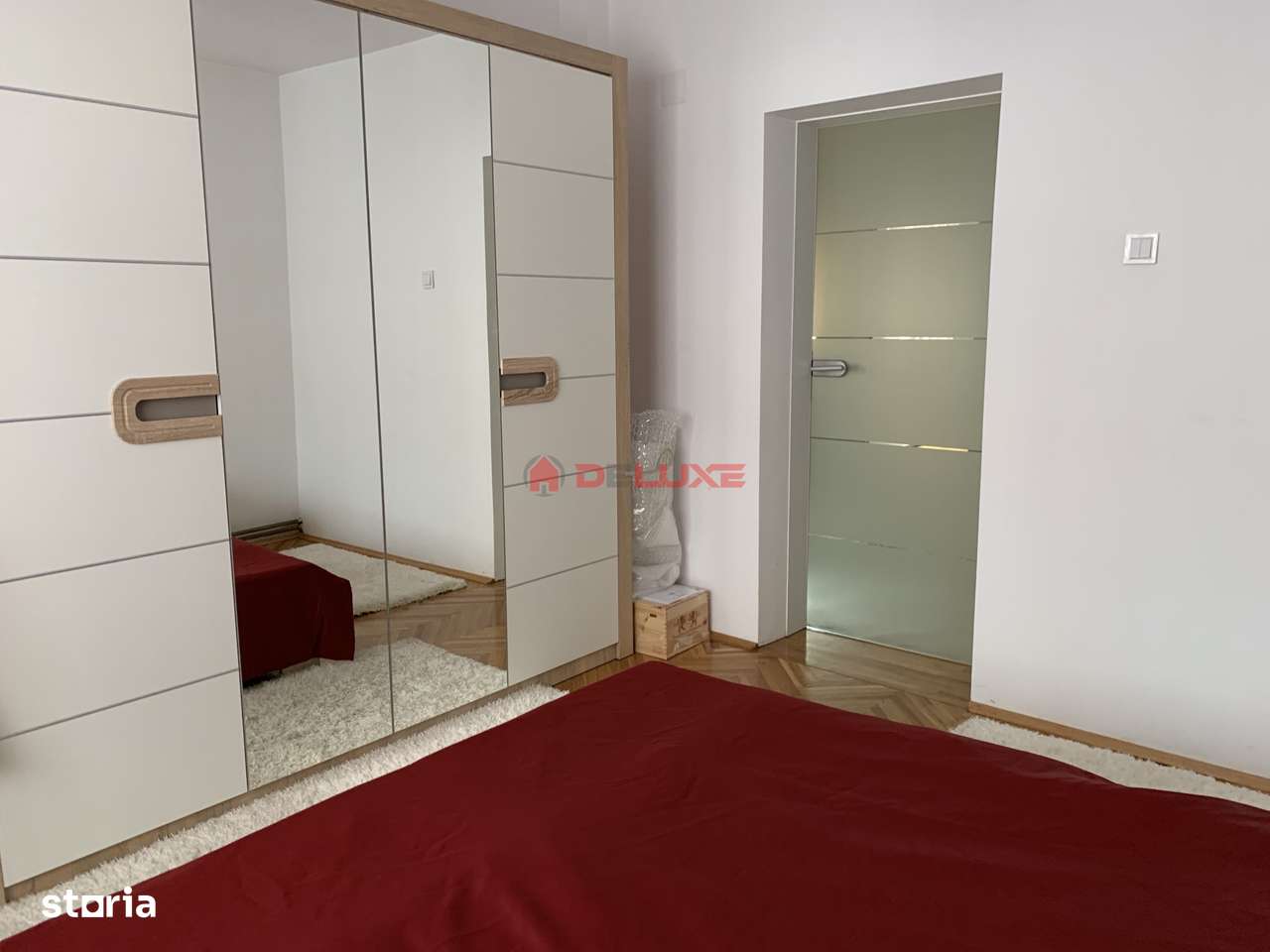 Casă / Vilă cu 6 camere în zona Sud-Est-9