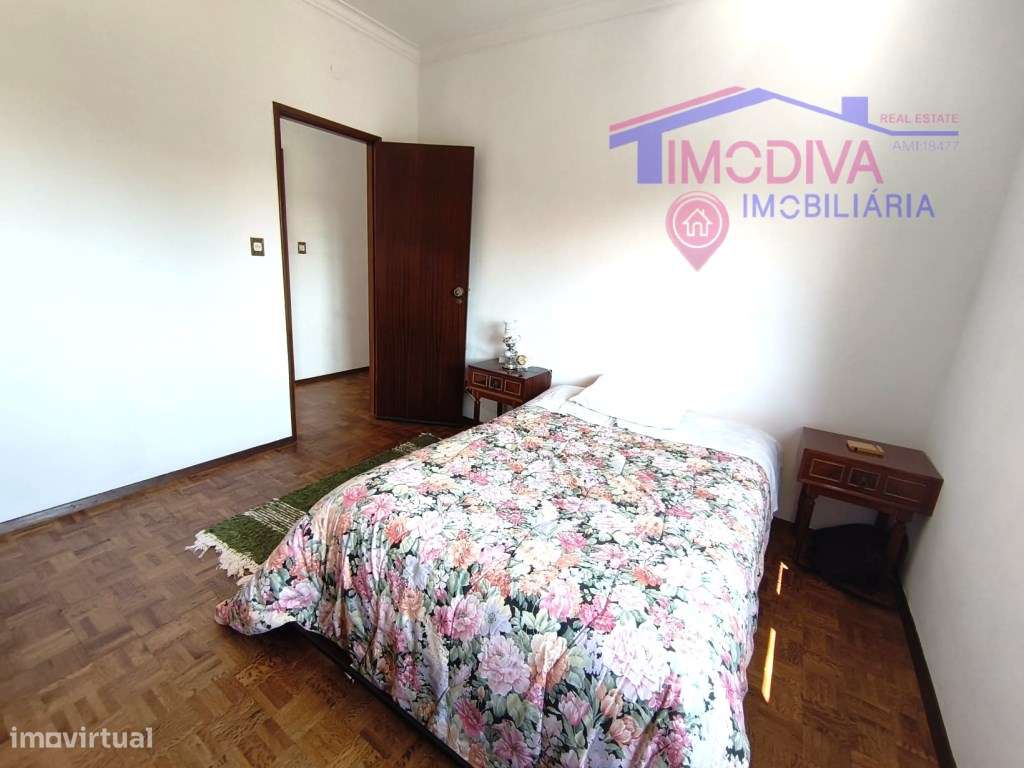 Moradia T3 com garagem e Terreno com 1850 m2 em Arega, Figueiró dos...-36