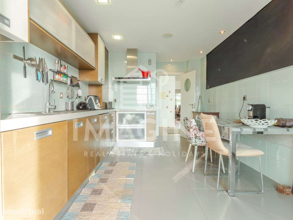 Apartamento T2 (3 assoalhadas) com terraço e magnífica vista para o...-13