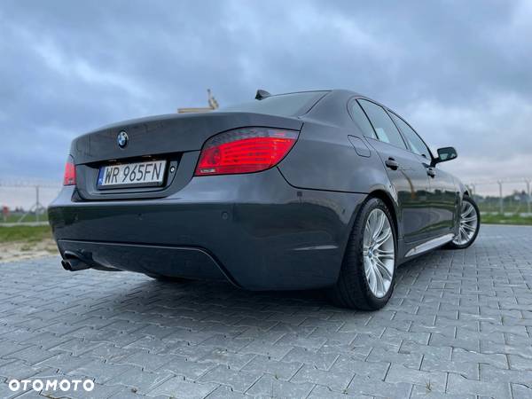 BMW Seria 5 525i - 14