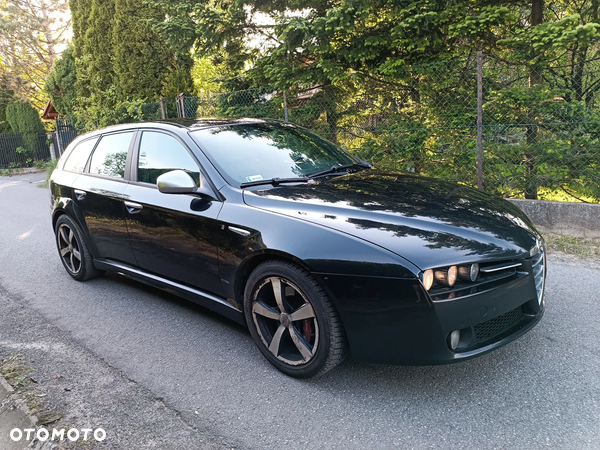 Alfa Romeo 159 1.9JTDM ti - 11