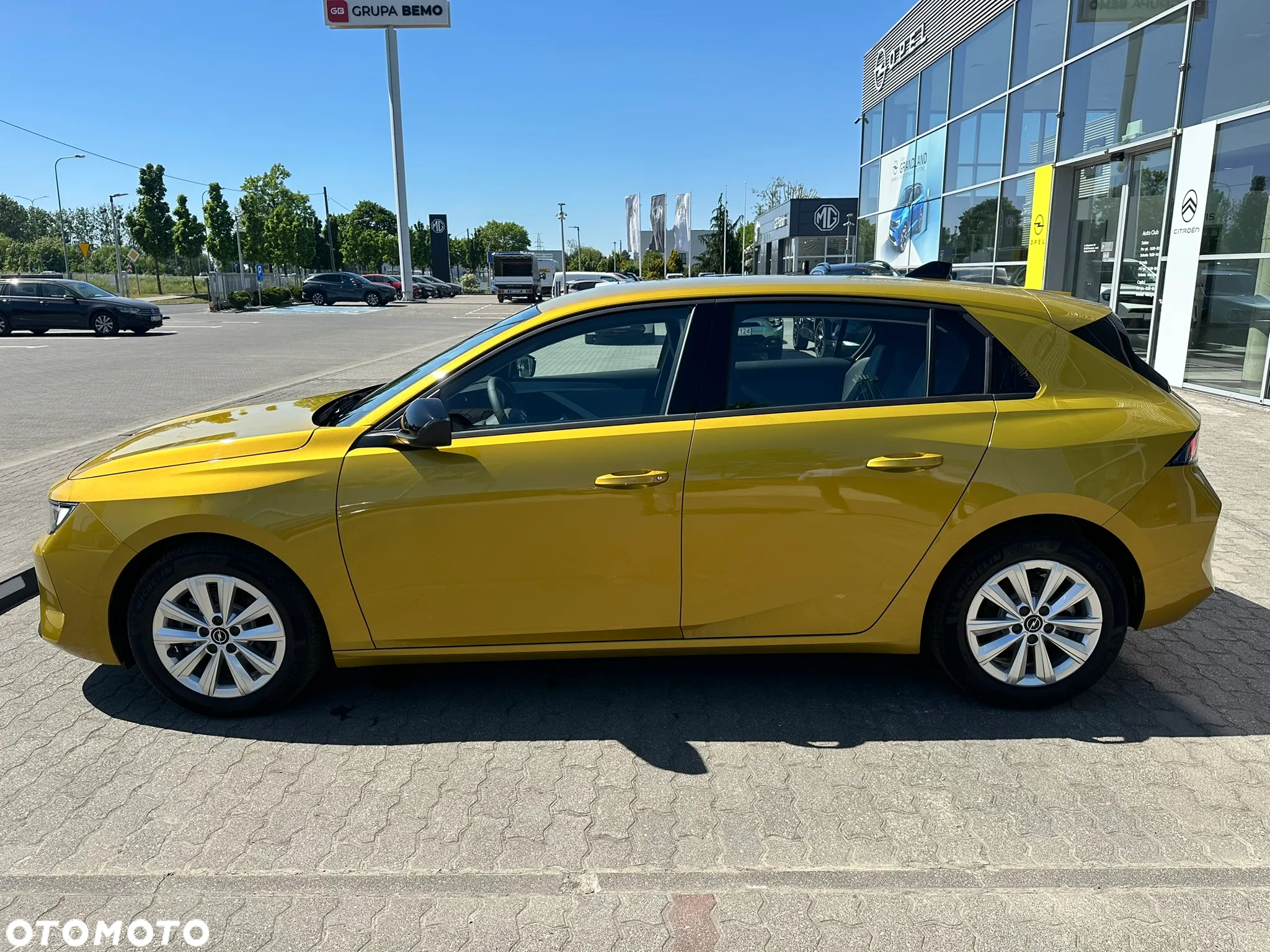 Opel Astra VI 1.2 T Edition S&S - 8