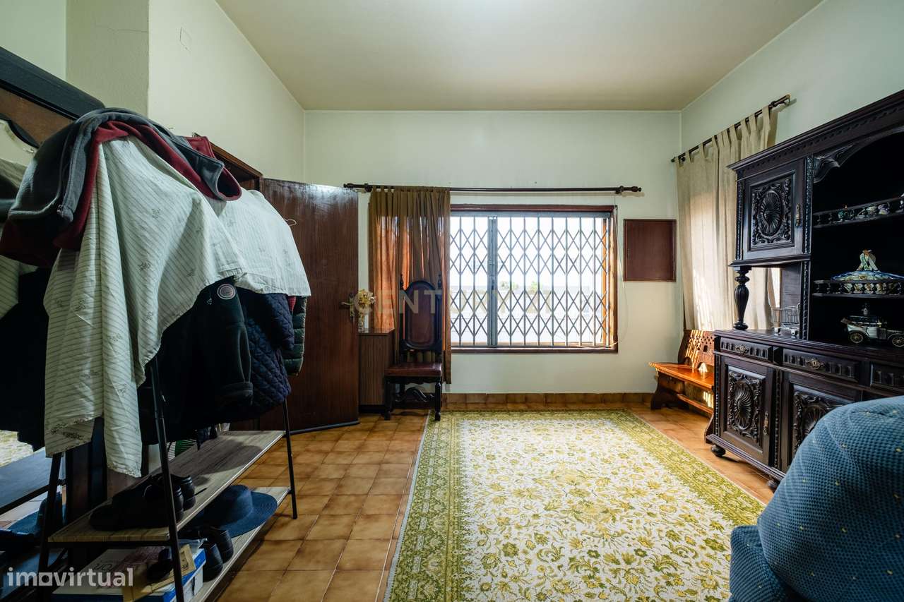 Moradia para recuperação em zona central de Rio Tinto-6