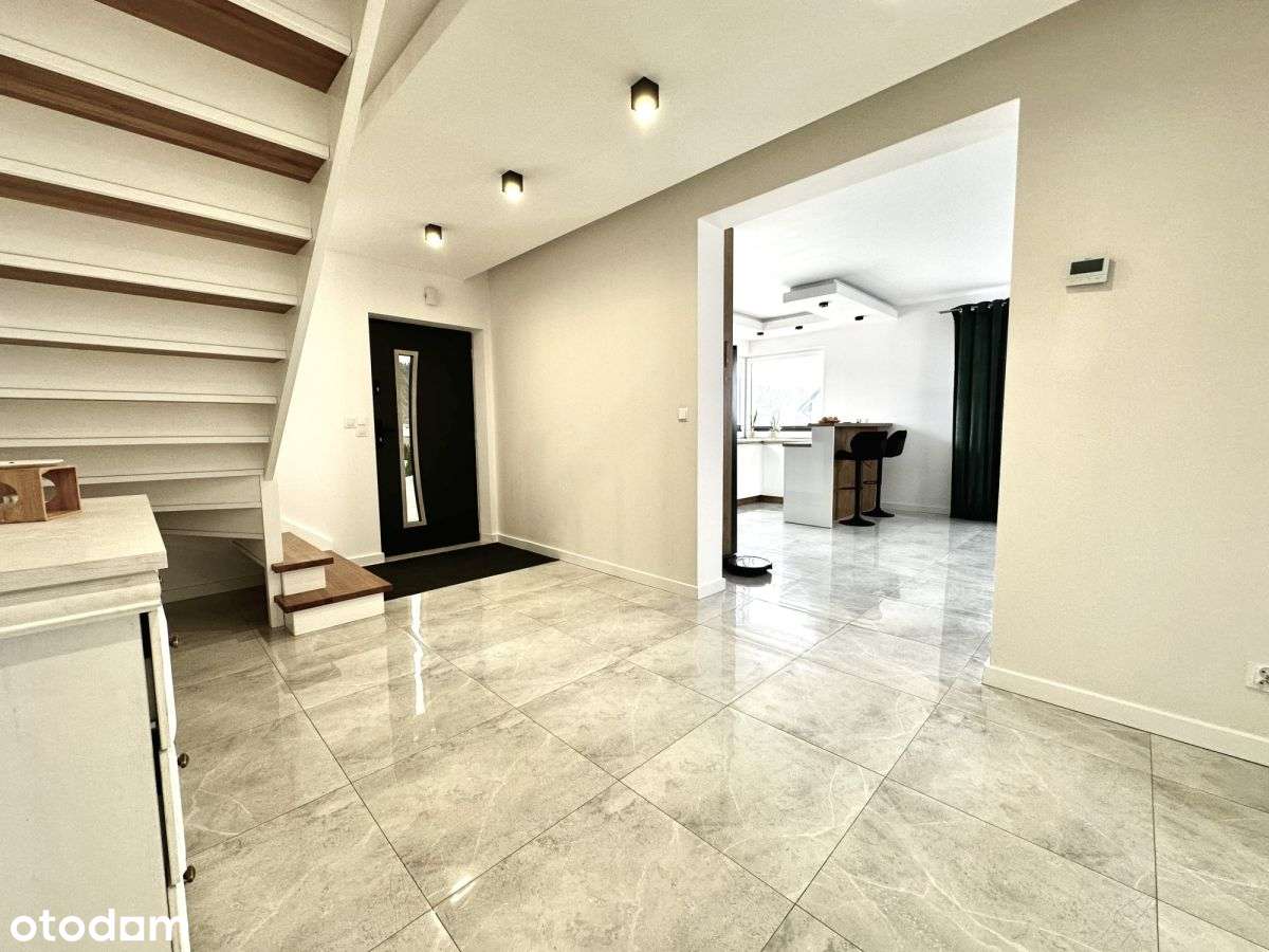 Nowy dom koło  Stężycy w pełni umeblowany-6