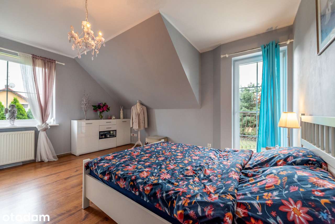 6 pokoi/duża działka/basen/meble/oddzielne pom po salonie fryzjerskim/-10